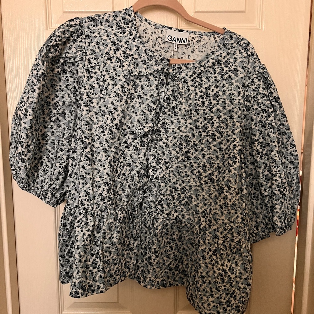 NWT Ganni top, size 20